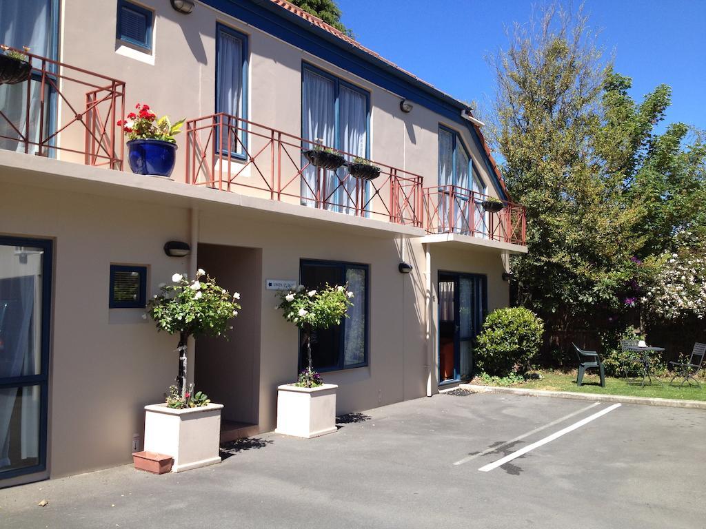 כרייסטצ'רץ' Bush Inn Court Motel מראה חיצוני תמונה
