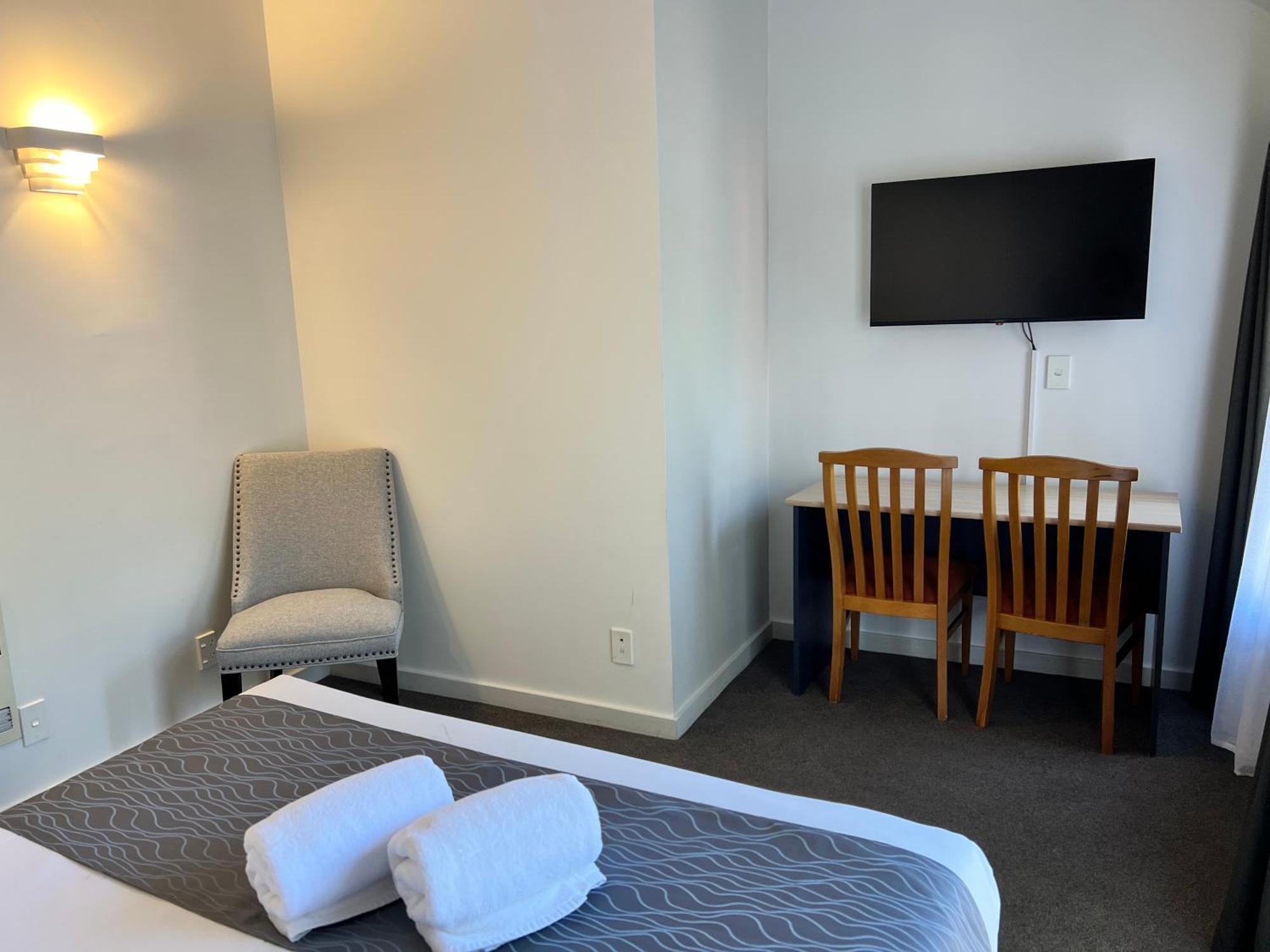 כרייסטצ'רץ' Bush Inn Court Motel מראה חיצוני תמונה